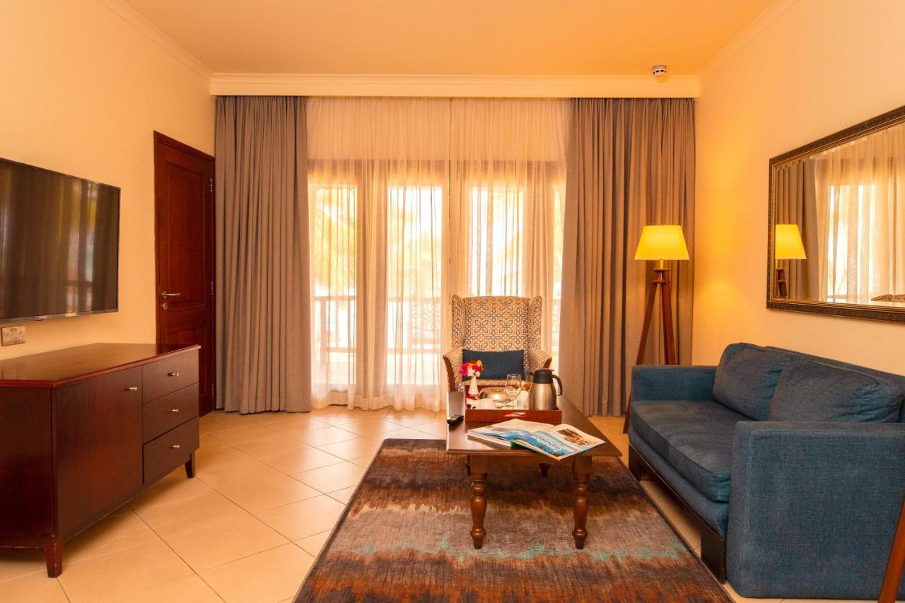 White Sands Hotel Dar-es-Salaam Eksteriør bilde