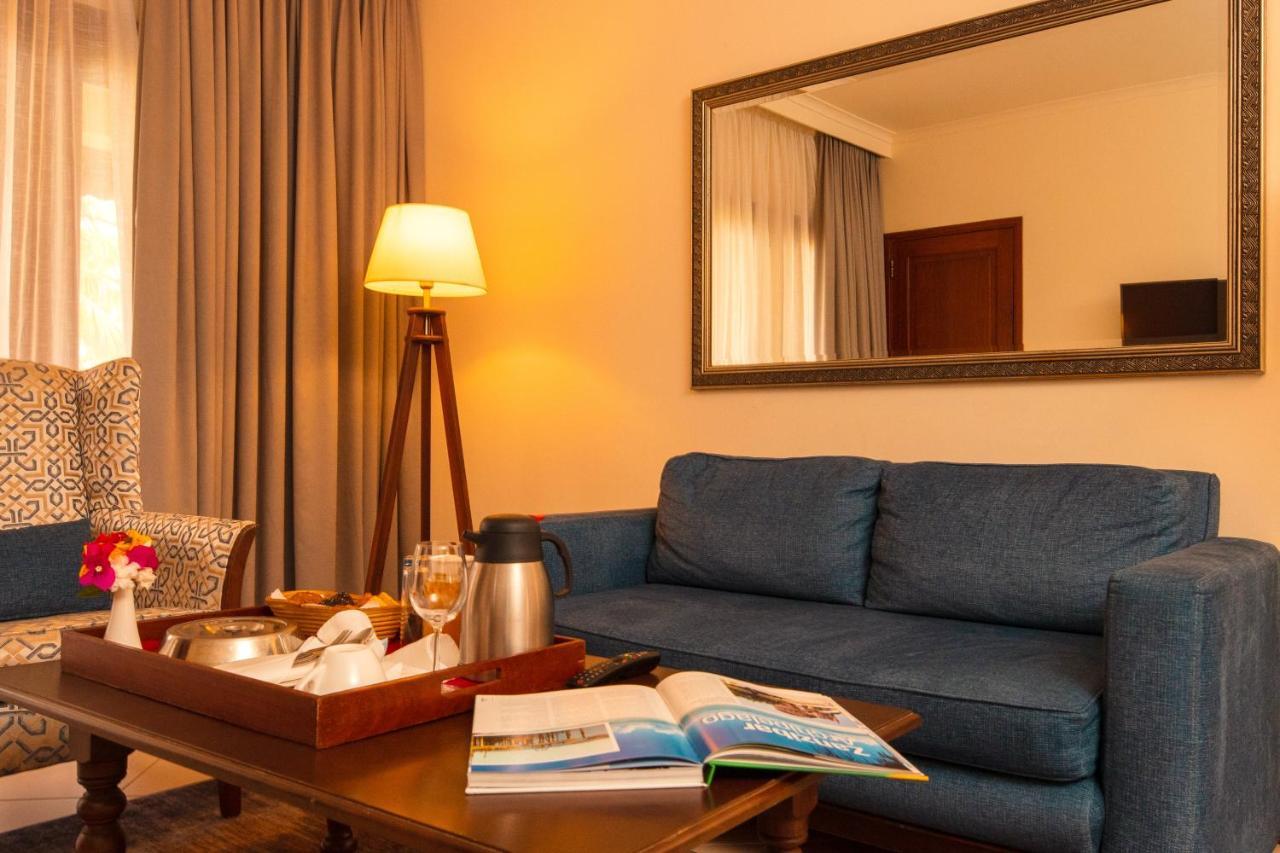White Sands Hotel Dar-es-Salaam Eksteriør bilde