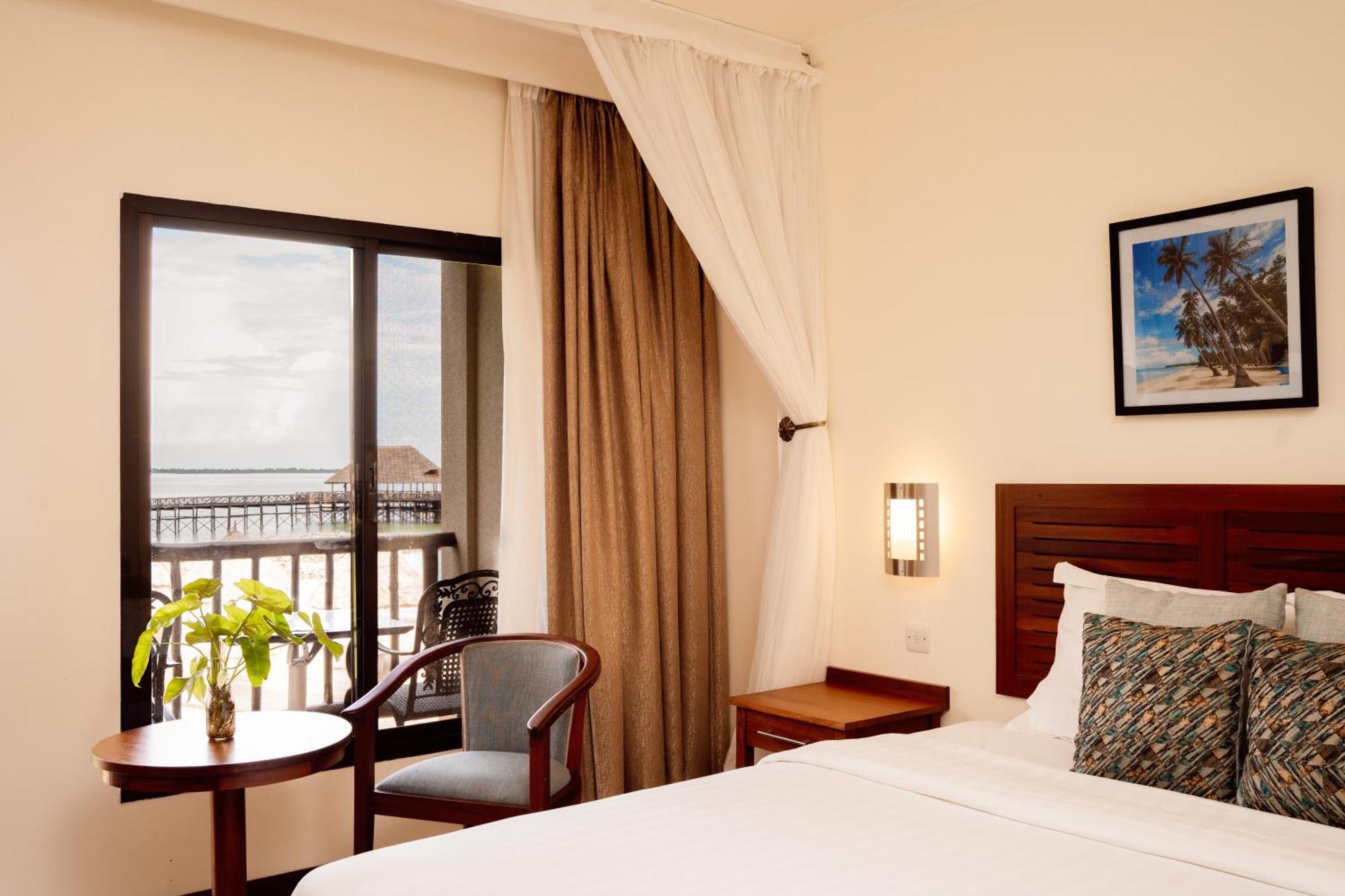 White Sands Hotel Dar-es-Salaam Eksteriør bilde